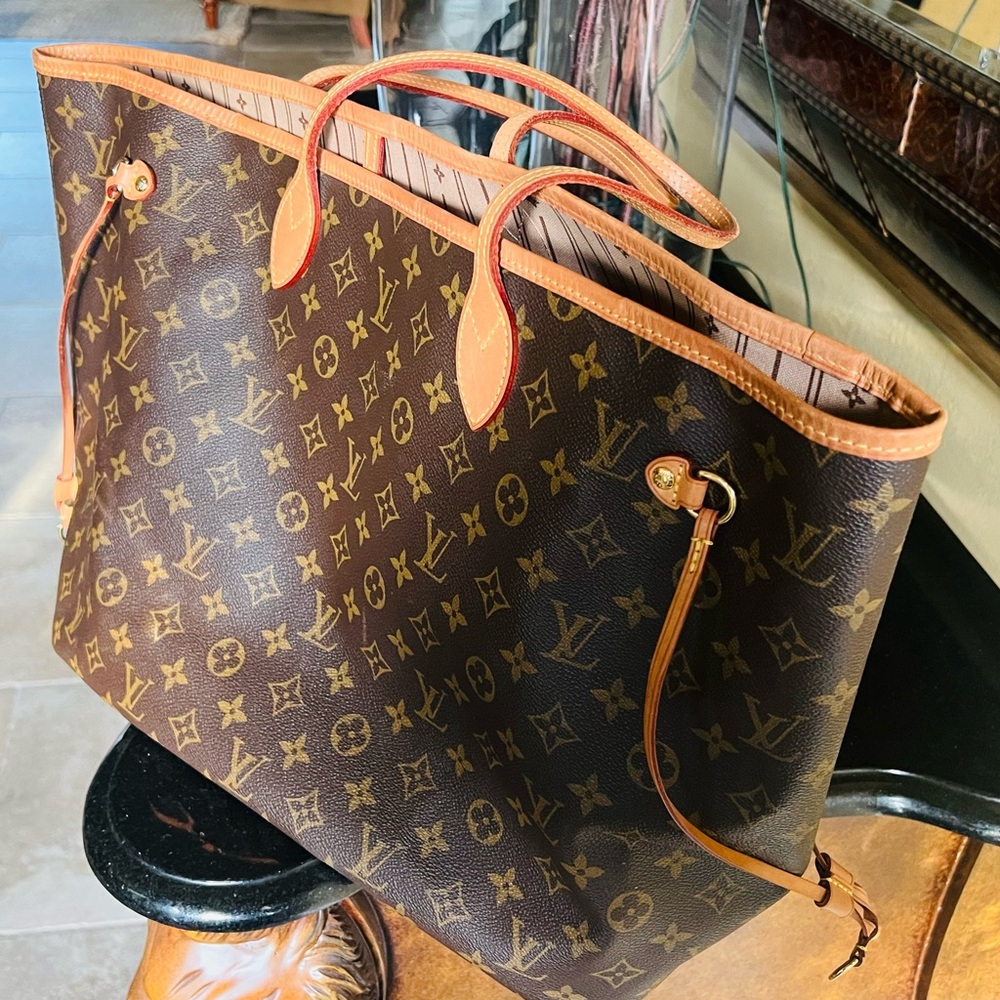 LOUIS VUITTON NEVERFULL GM Monogram Authenticated